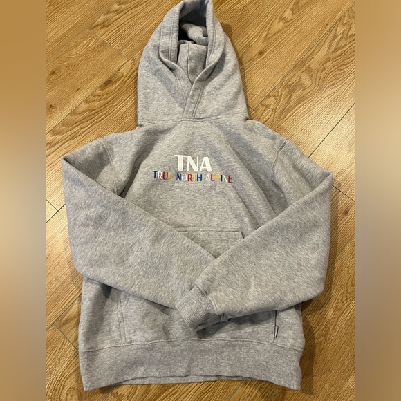 Aritzia TNA hoodie - Picture 1 of 4